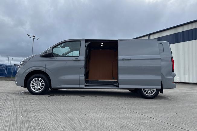 Volkswagen E-Transporter Photo 42
