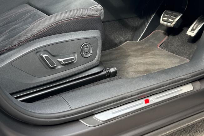 Audi Q3 Photo 35