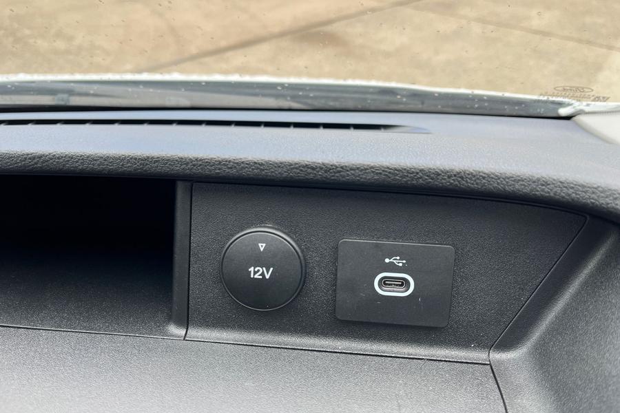 Ford TRANSIT Photo autoimg-68a5df47316bbf3e134e174614f1ec48ee5a98dd.jpg