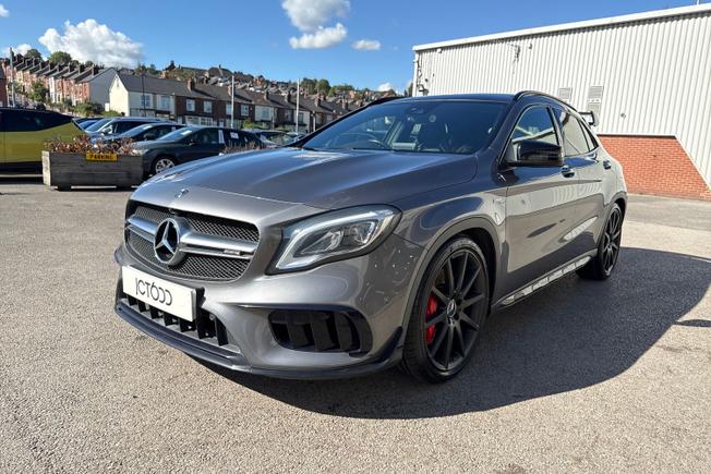 MERCEDES-BENZ Gla Photo 28