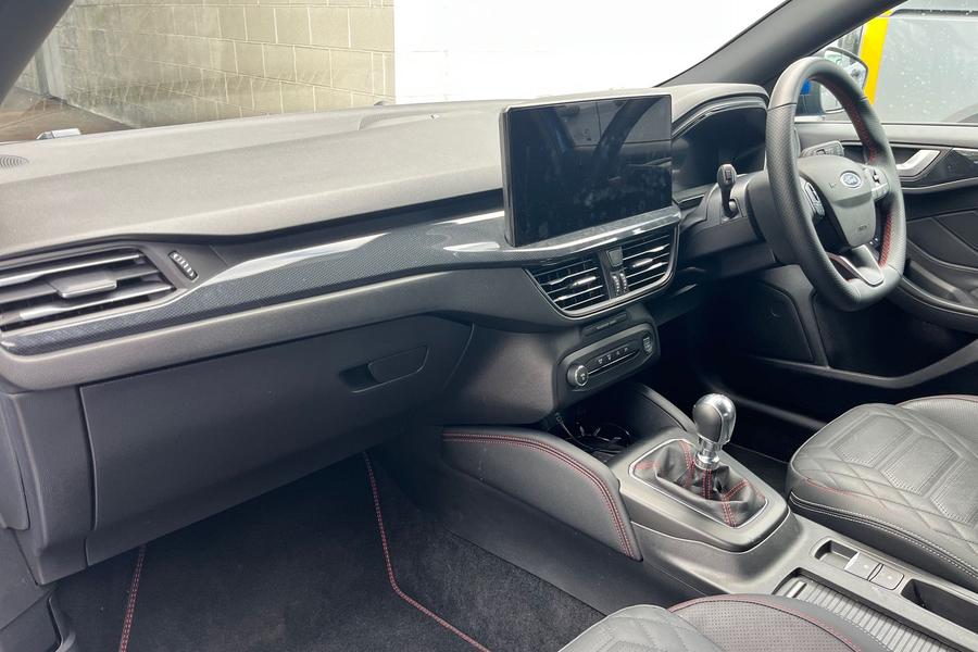 Ford Focus Photo autoimg-68b024327826aeea287391a8624a0214eb10b899.jpg