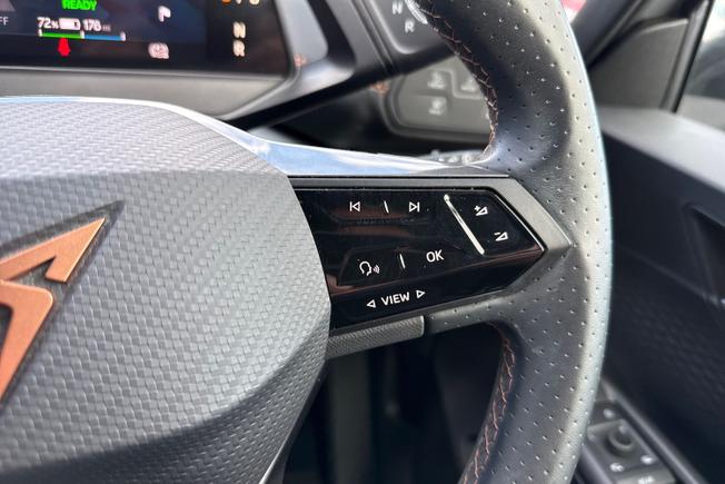 CUPRA Born Photo 17