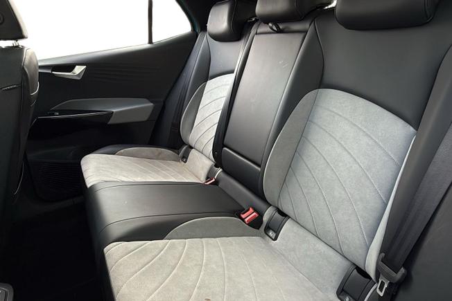 VOLKSWAGEN ID.3 Photo 9