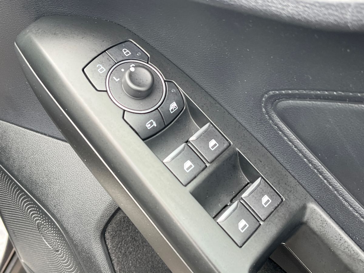 Ford Focus Photo 29