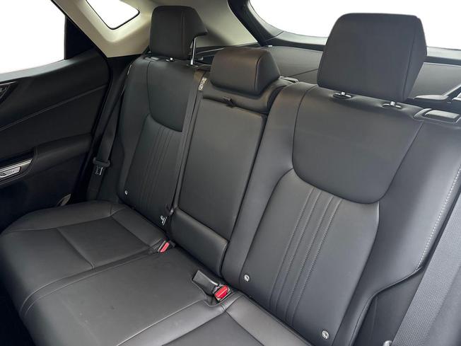 Lexus NX Photo 9