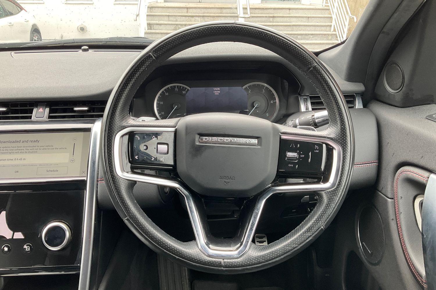 Land Rover Discovery Sport Photo 11