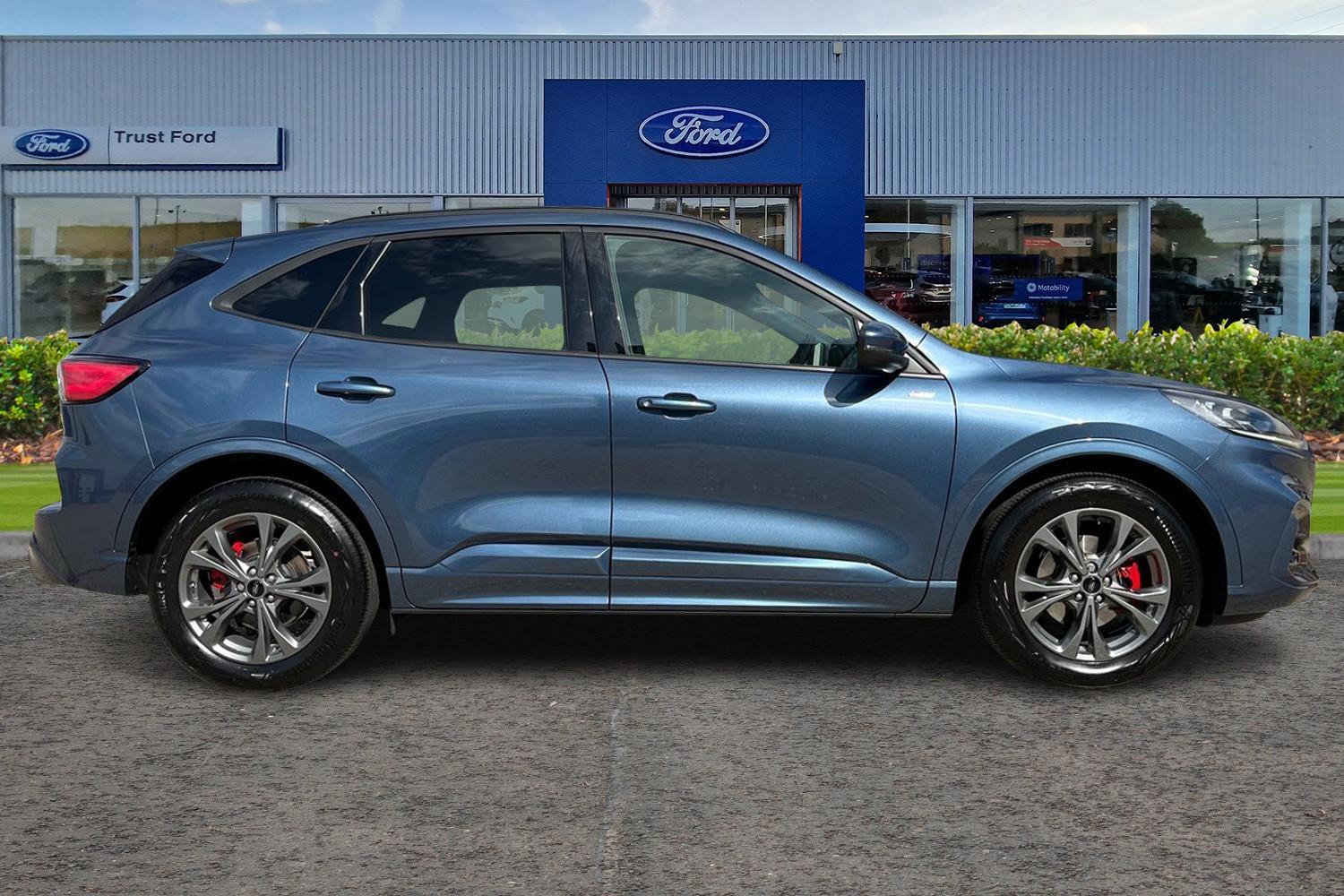 Ford Kuga Photo 2