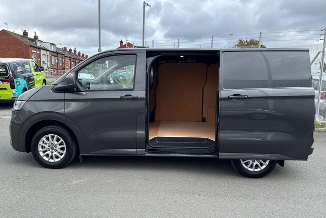 VOLKSWAGEN Transporter Photo 37