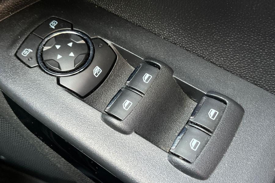 Ford ECOSPORT Photo autoimg-68c1544283ca9edb2fb2eb606d539d88a2f30b33.jpg