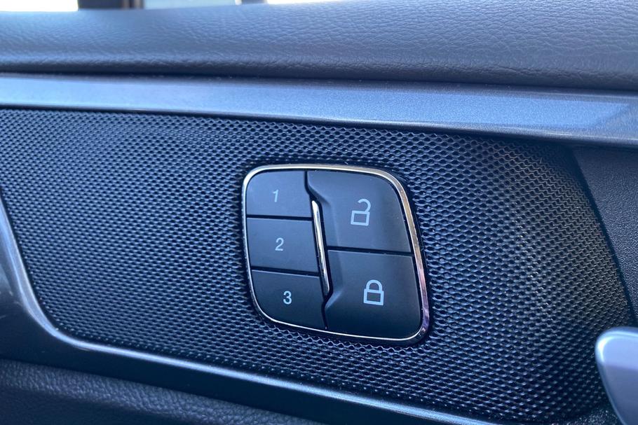Used Ford MONDEO 35