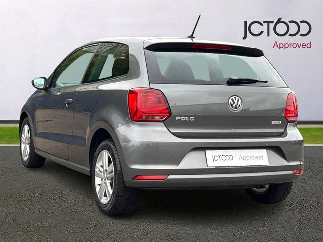 VOLKSWAGEN Polo Photo 3