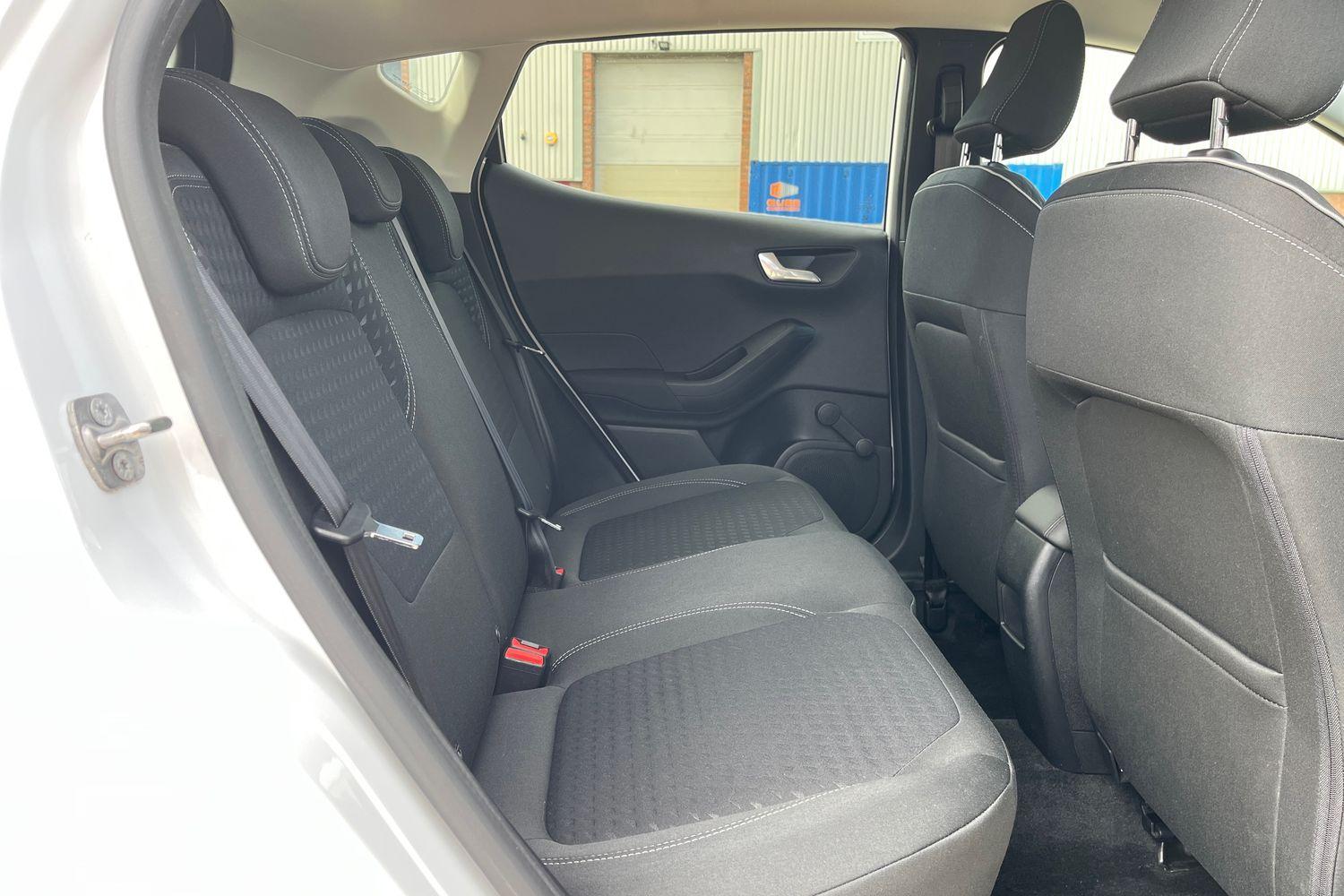 Ford Fiesta Photo 25