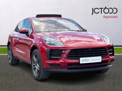2019 PORSCHE Macan 2.0T SUV 5dr Petrol PDK 4WD Euro 6 (s/s) (245 ps) at JCT600