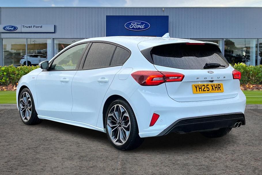 Used Ford FOCUS YH25XHR 2