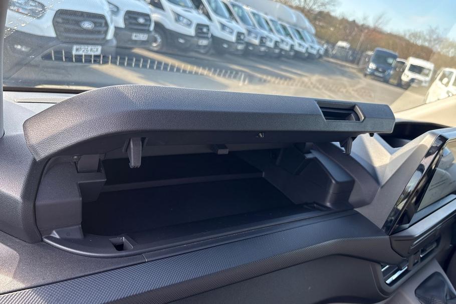 Used FORD TRANSIT CUSTOM MM74XFK 15