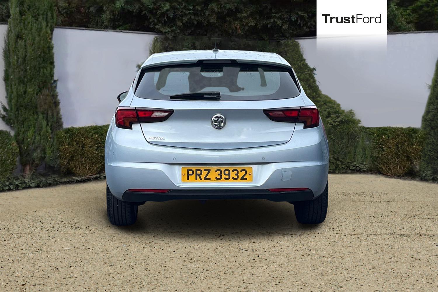 Vauxhall ASTRA Photo 6