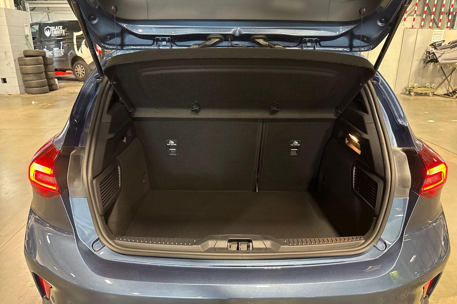 Ford FOCUS Photo 22