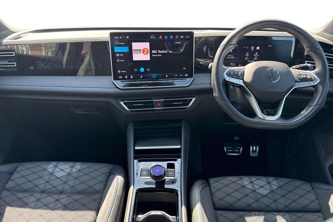 VOLKSWAGEN Tiguan Photo 10
