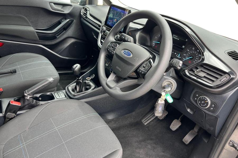 Ford Fiesta Photo autoimg-68ea6fb605b65edbefb016304afbe4f7aac82251.jpg