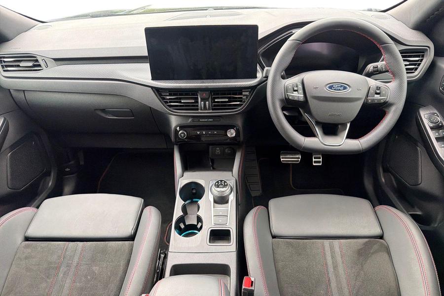 Ford Kuga Photo autoimg-68eb05c6067e4bff8b2aec9896872ca4e7f7d476.jpg