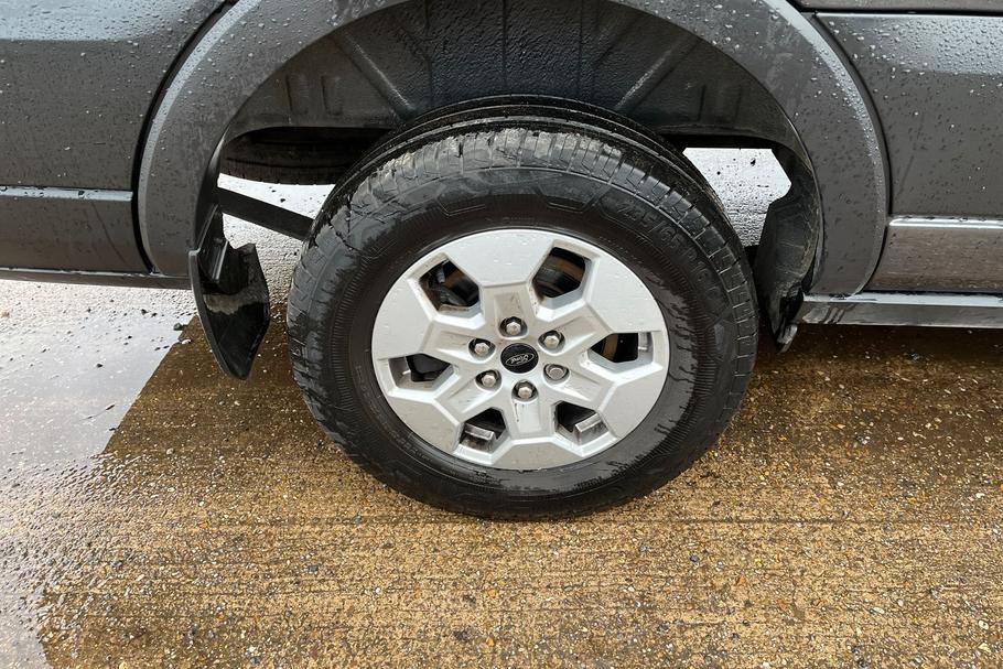 Used Ford TRANSIT WO25UFW 15