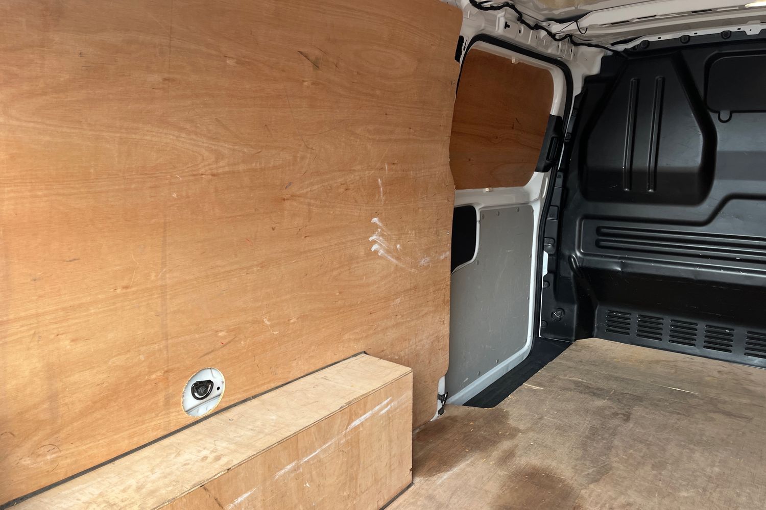 Ford TRANSIT CUSTOM Photo 39