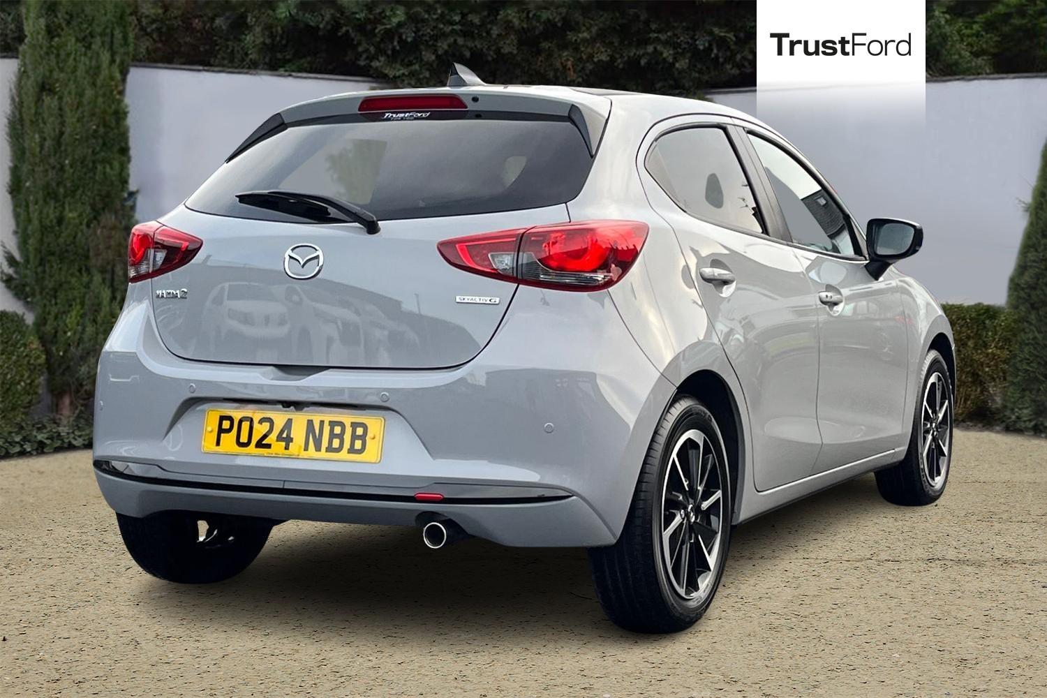 Mazda 2 Photo 3