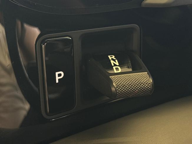 PORSCHE Taycan Photo 12