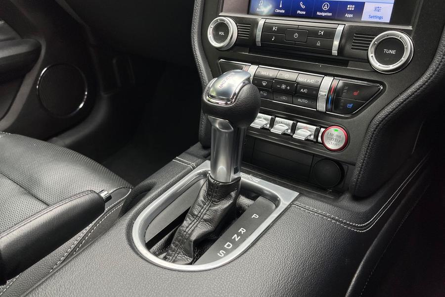 Ford Mustang Photo autoimg-68fd254b216f84ba94333658b9467375131856ab.jpg