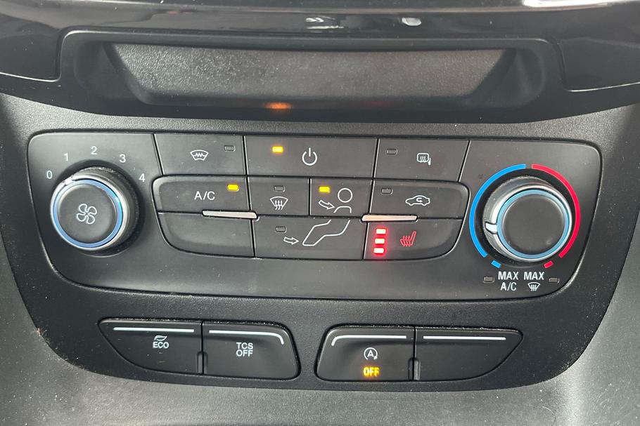 Used FORD TRANSIT CONNECT WN69DPZ 17