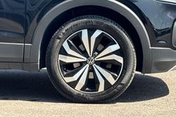 VOLKSWAGEN T-Cross Photo 5