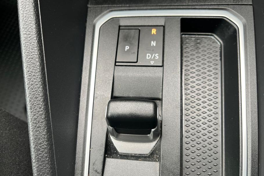 Used Ford TRANSIT CONNECT WR25DVT 17