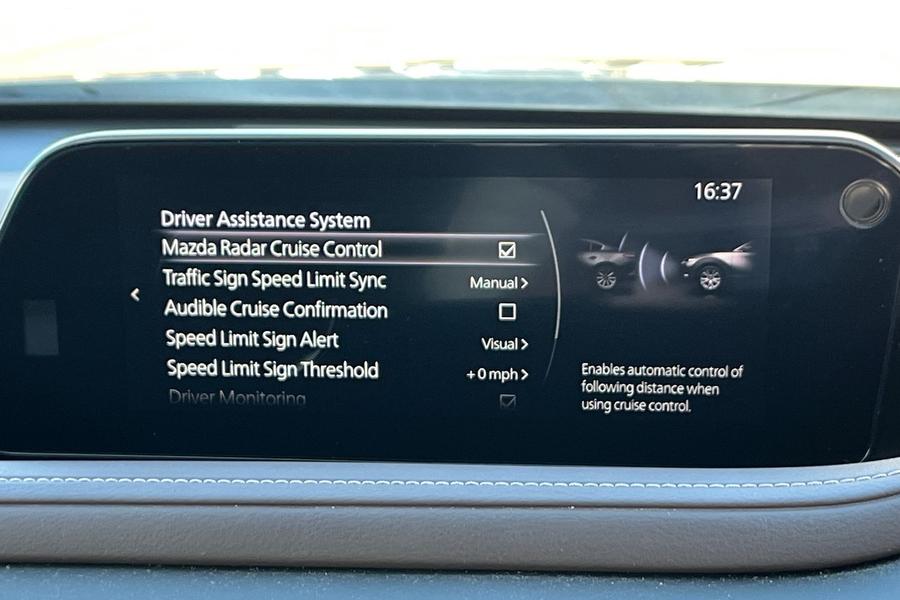 Mazda CX-30 Photo autoimg-6905c88ee8d59092b63a56c6a0d067d18455ec89.jpg