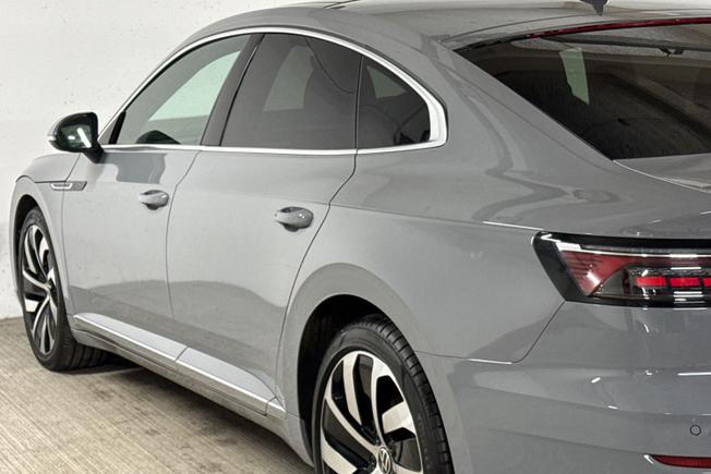 VOLKSWAGEN Arteon Photo 26