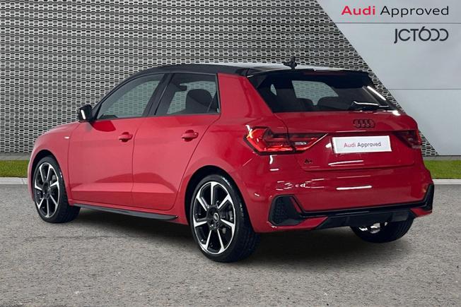 AUDI A1 Photo 3