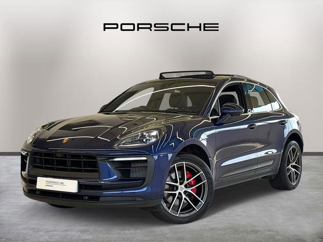 PORSCHE Macan Photo 3