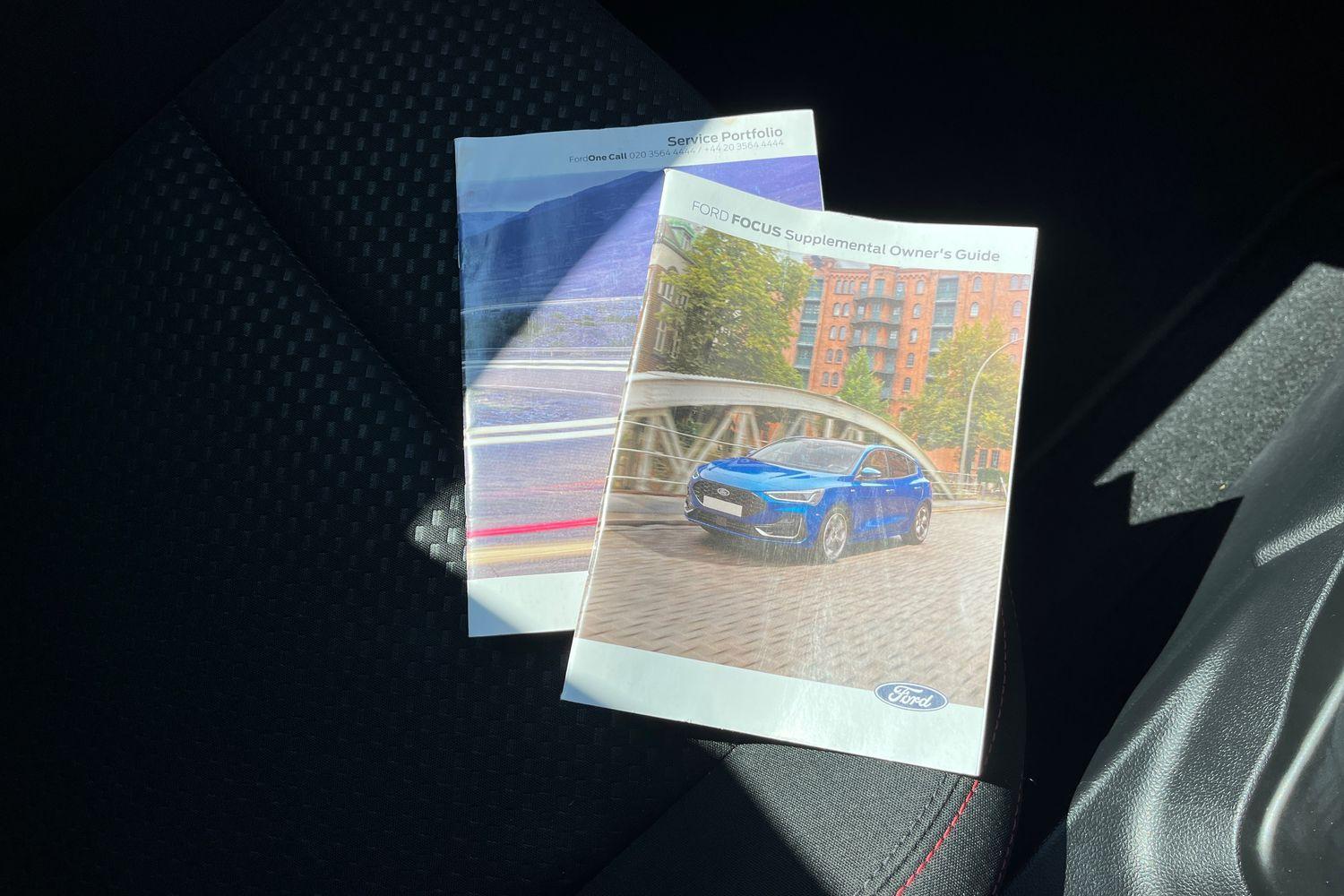Ford Focus Photo 21