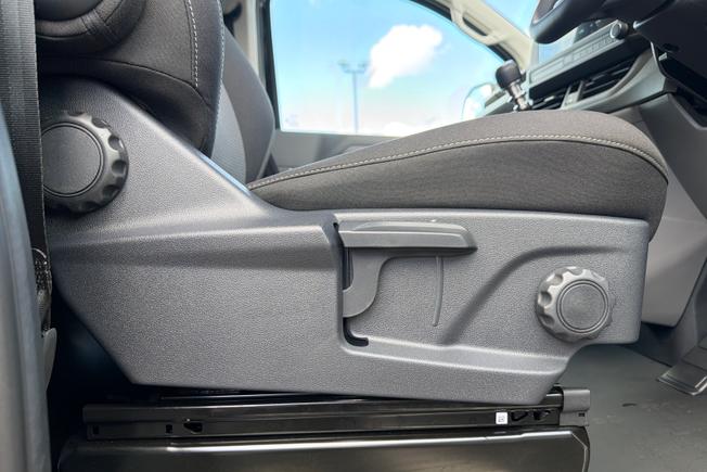 Volkswagen Transporter Photo 36