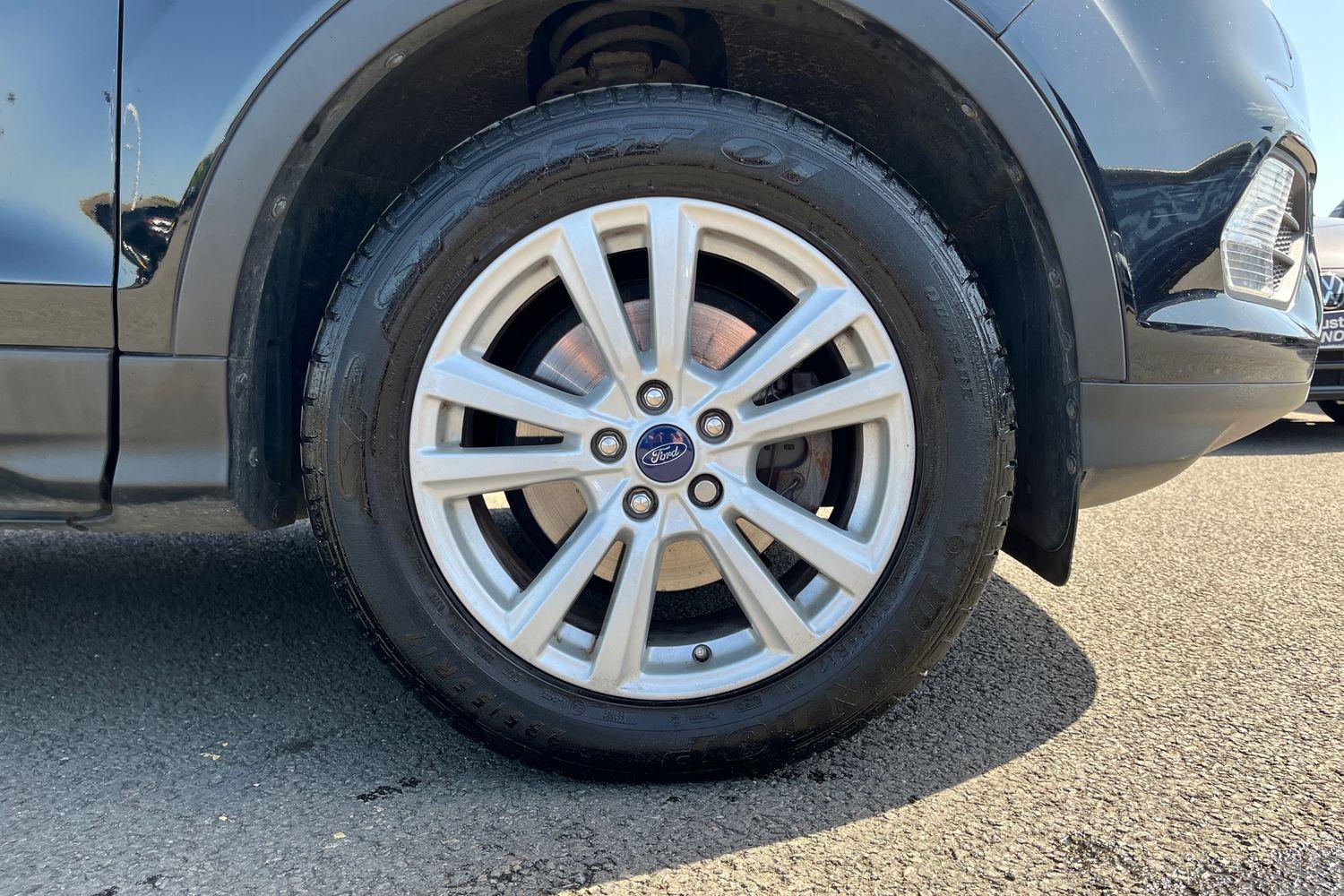 Ford KUGA Photo 7