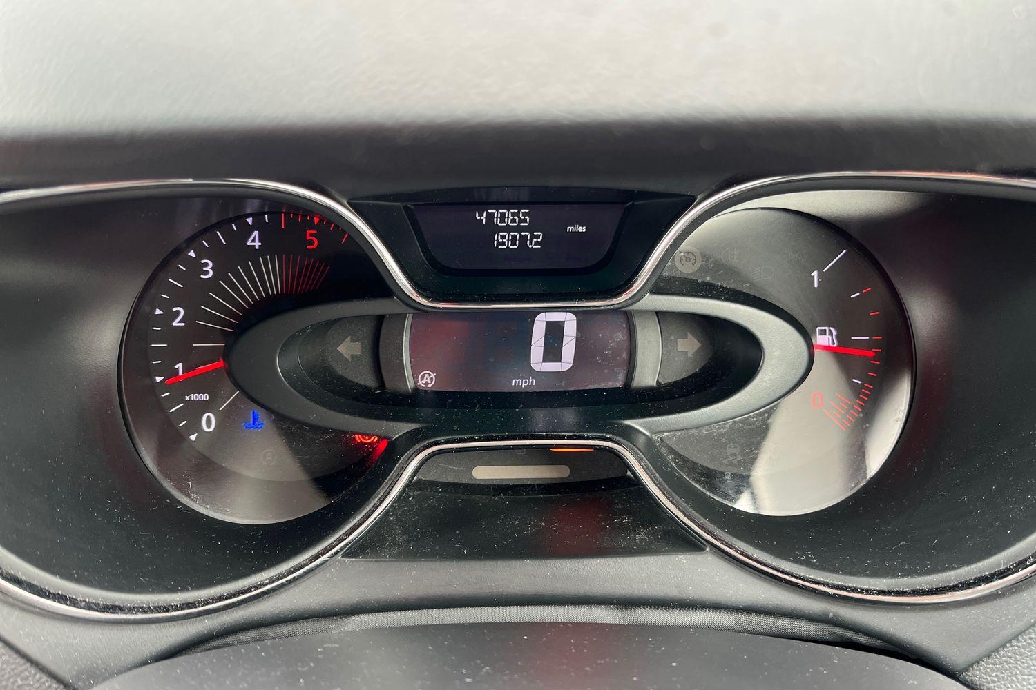 Renault CAPTUR Photo 12