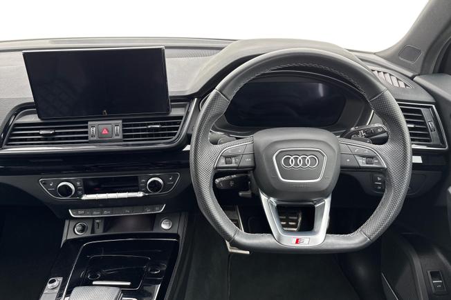 AUDI Q5 Photo 11