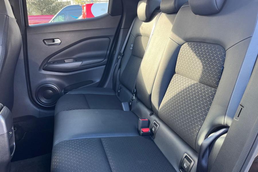 Nissan JUKE Photo autoimg-6920883225f78f16beec6051c38990dbbeae2ada.jpg