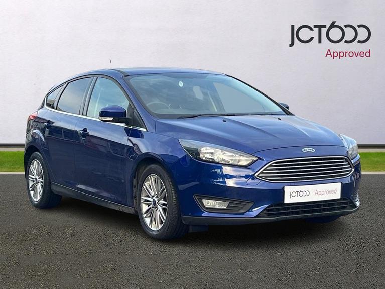 Used 2017 FORD Focus 1.0T EcoBoost Zetec Edition Hatchback 5dr Petrol Manual Euro 6 (s/s) (125 ps) Blue at JCT600