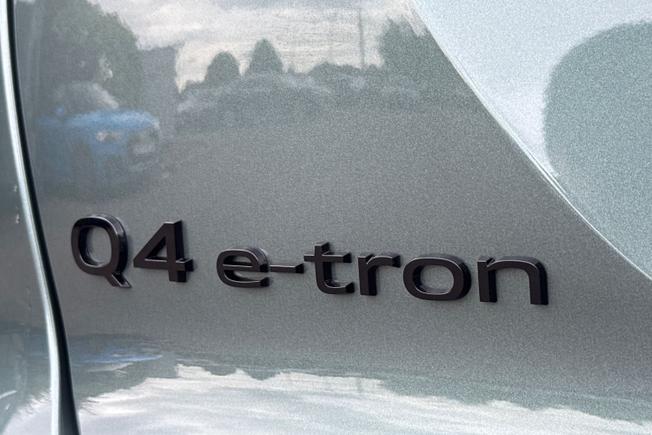 Audi Q4 E-Tron Photo 28