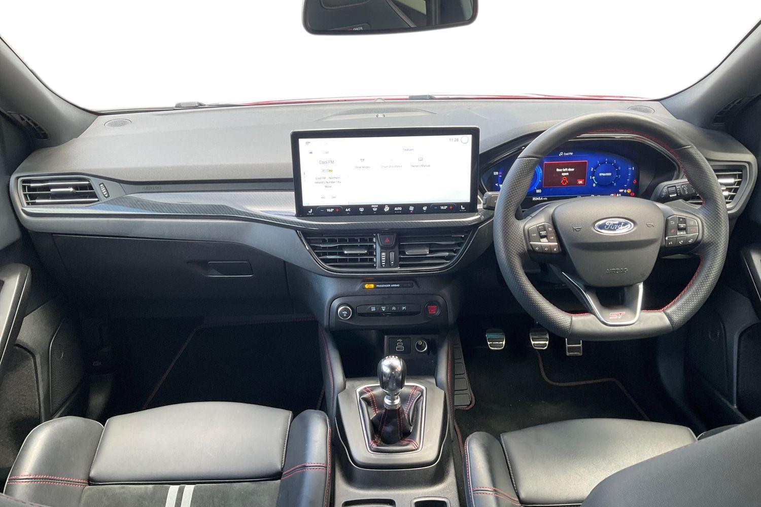 Ford Focus Photo 9
