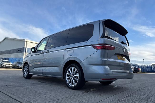 VOLKSWAGEN Multivan Photo 41