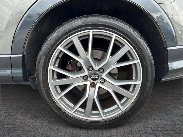 Audi Q3 Photo autoimg-692b4aae1601d89bc8d9f2d5f31ff8591ffd3731.jpg