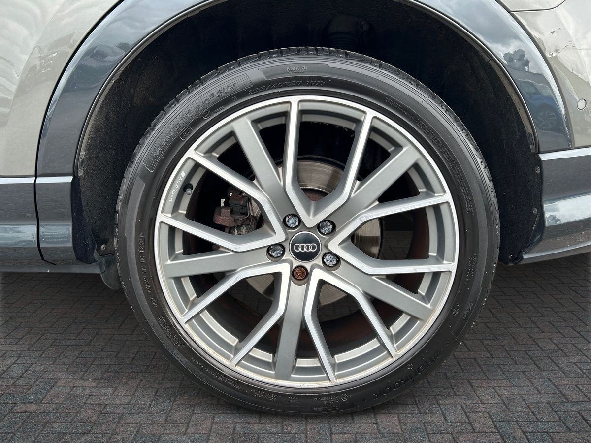 Audi Q3 Photo 7