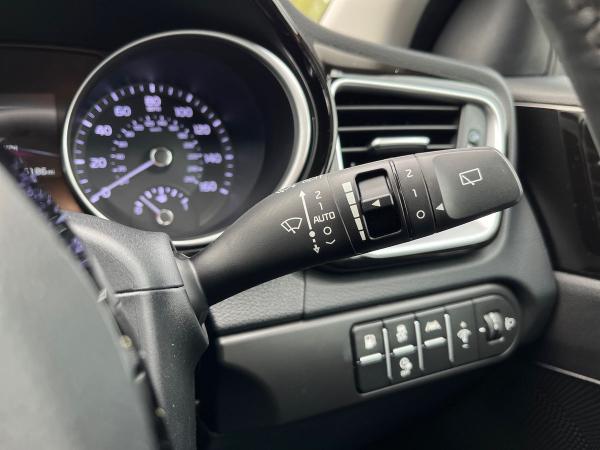 Kia XCeed Photo autoimg-692cc6be1719506ce63c4f3179a5f8906cbdbc82.jpg