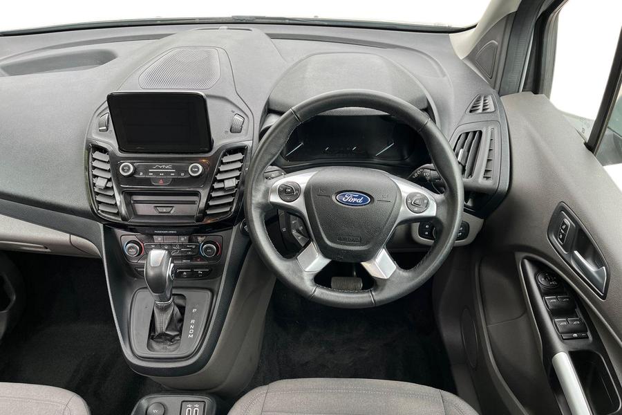Ford GRAND TOURNEO CONNECT Photo autoimg-692cdc3f581a4f2f44eb400dba63cd1b894b7bb1.jpg